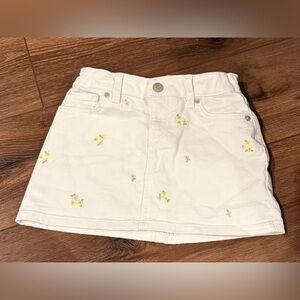 Cat & Jack Floral Embroidered Skirt Size XS 4/5